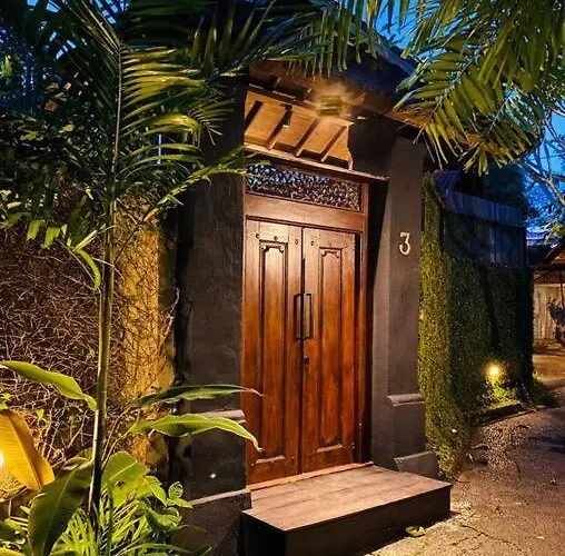 Savvy Villa, A Tranquil Oasis & Walk To The * 塞米亚克